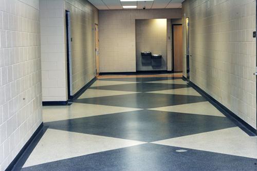 stonglaze wall glaze on medical center hallway walls